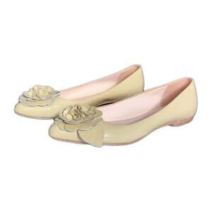 Kate Spade Patent Leather Pointed Toe Ballet Flat Shoes W/ Flowers Size 6.5